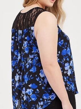 torrid Size 2x  Sleeveless Camisole with Blue Floral Print & Lace Yoke